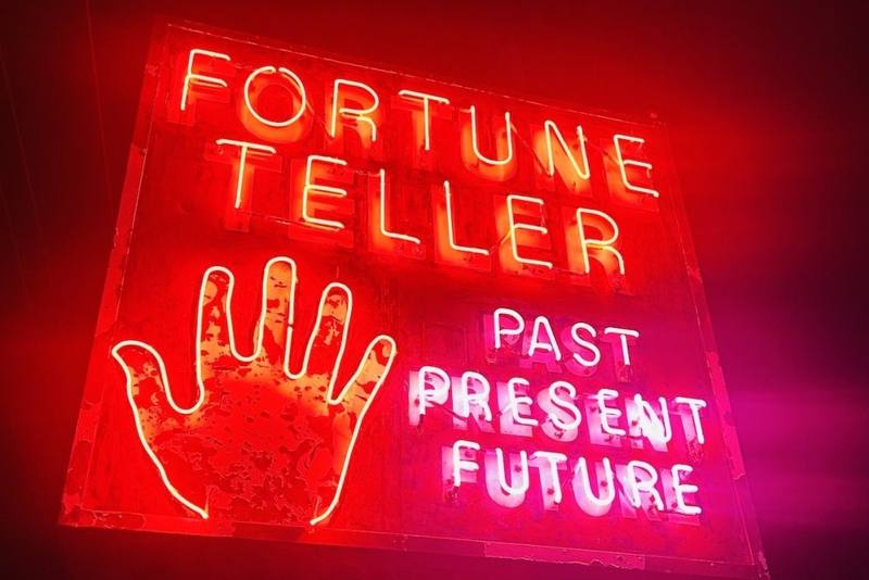 Fortune Teller Bar
